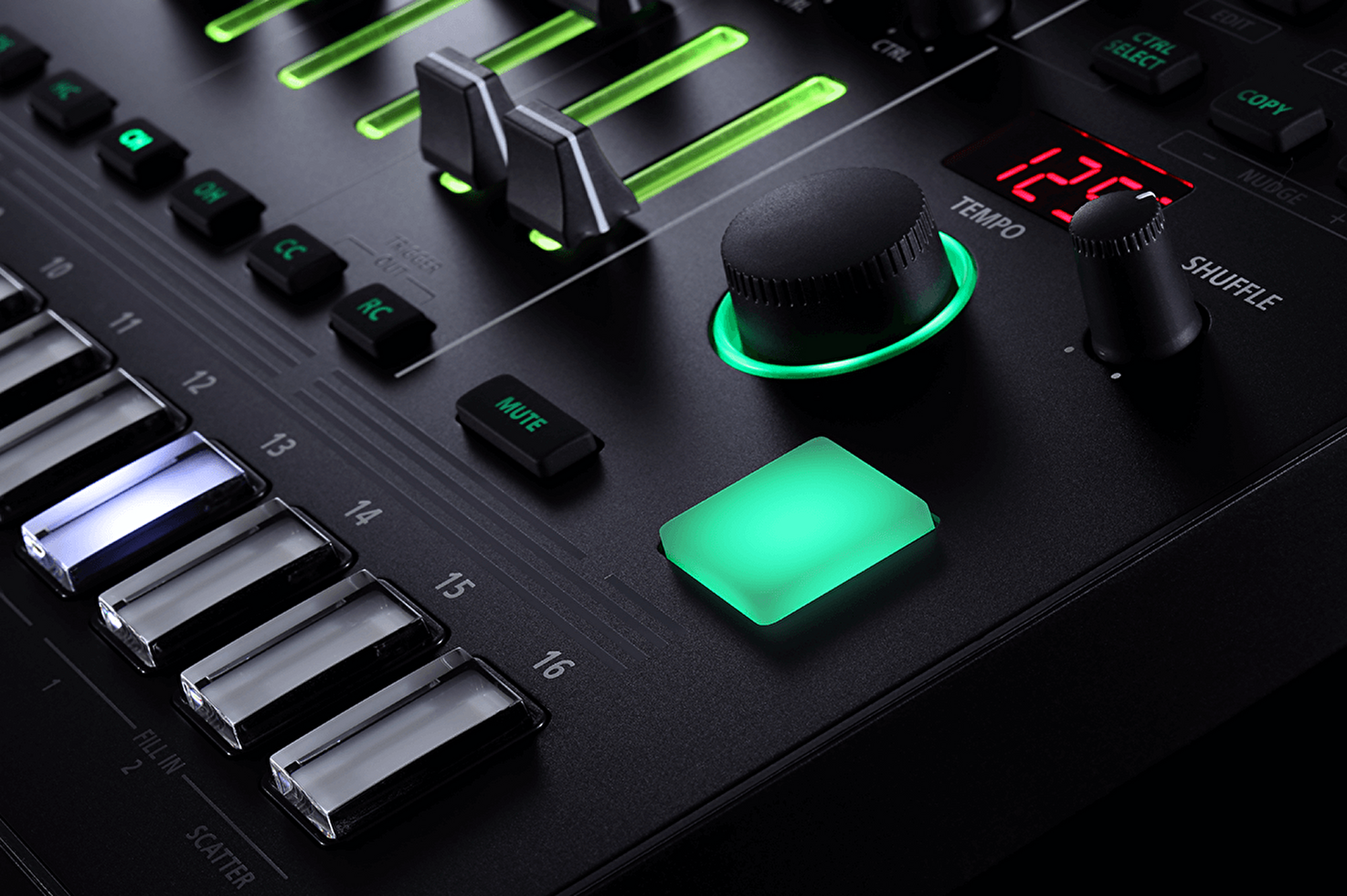 ROLAND TR-8S Ritim Performans Enstrümanı Fiyat | Drum Club Shop